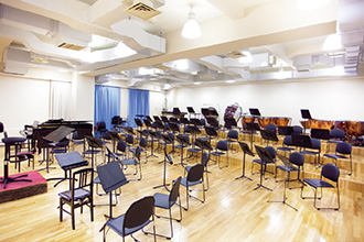 オーケストラ実習室（1F）